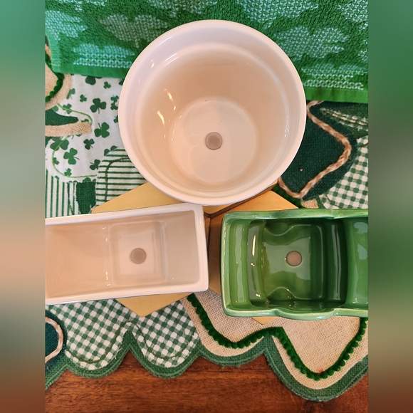 St. Patty's Day Ceramic Planters (set of 3) - Picture 2 of 3